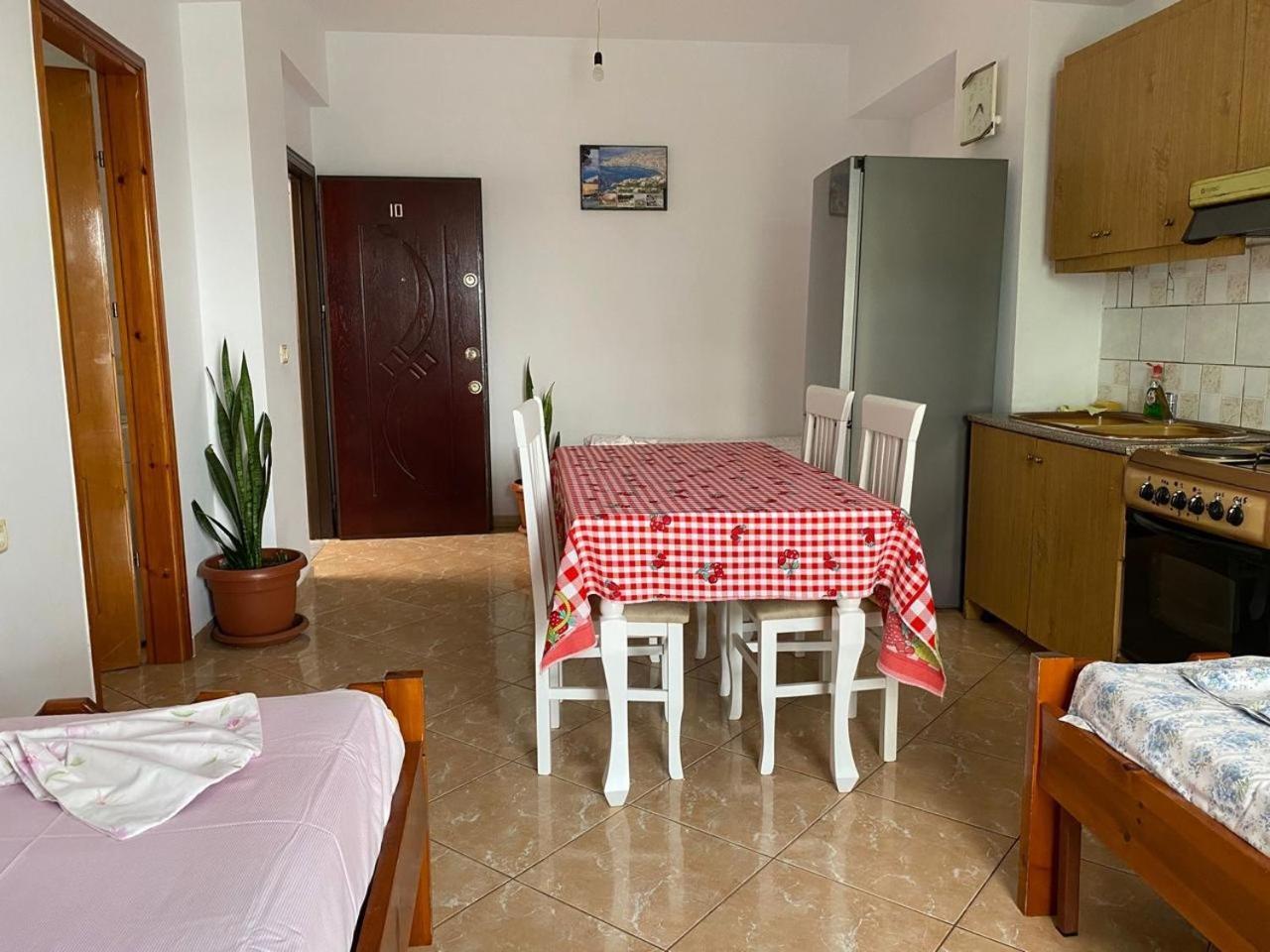 Tulipani Apartments Near Port Sarande Luaran gambar